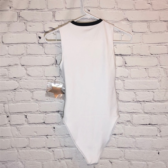 NEW! Good American Bodysuit Size 0 - Picture 4 of 10